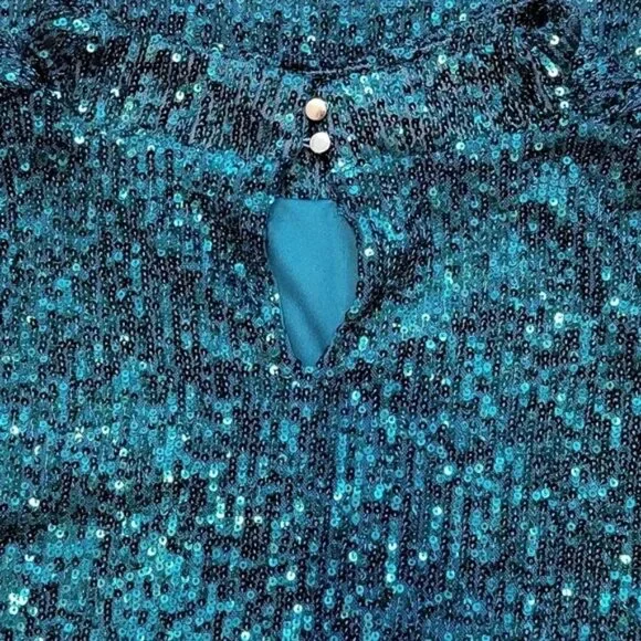 NWT Cable & Gauge Teal Sequin Mock-Neck Top | Sleeveless Blouse | Size M - Picture 7 of 12
